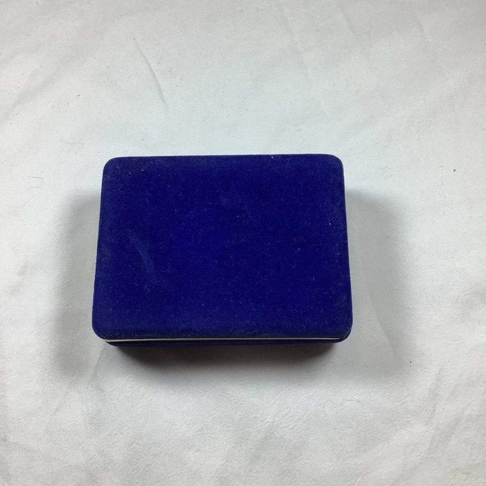 La Rue Blue Stone Gold Tone Cufflinks & Tie Clip Set Box